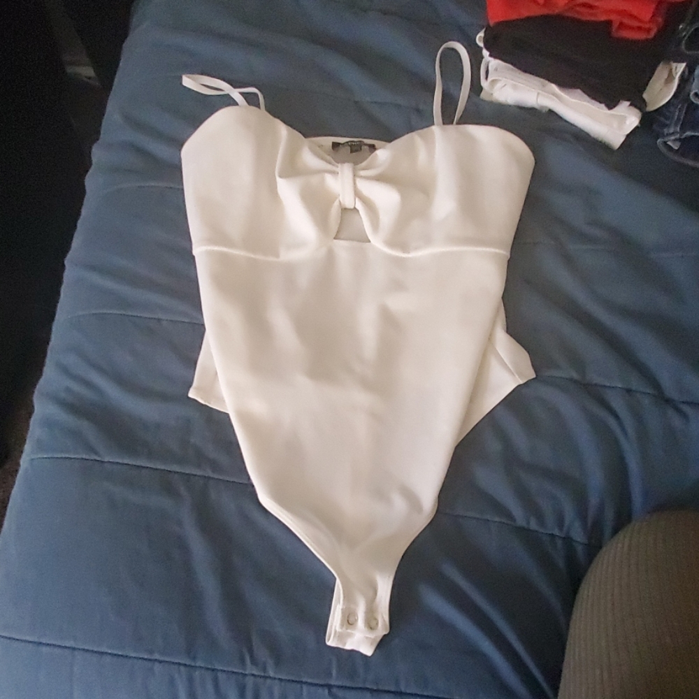 Bodysuit - Picture 3 of 3